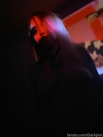 DarkPixi