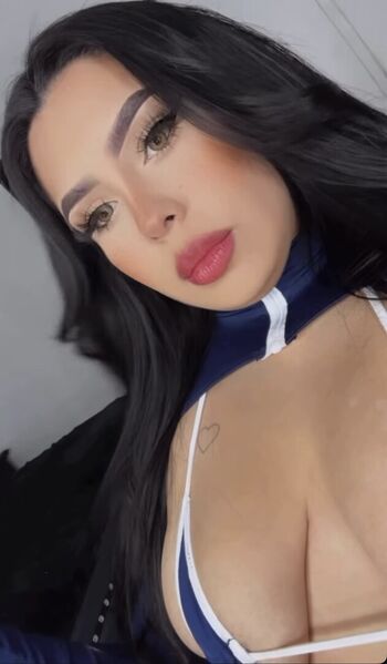 dee.caro