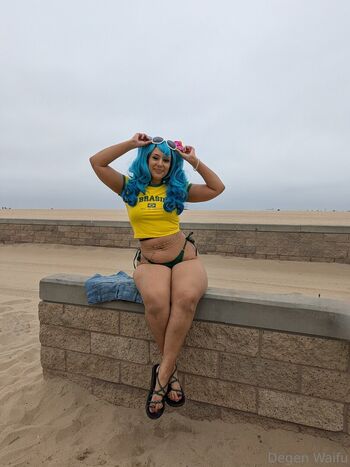 degenwaifu