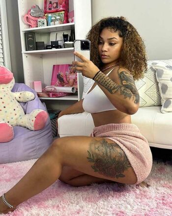 Dej Mercedoz