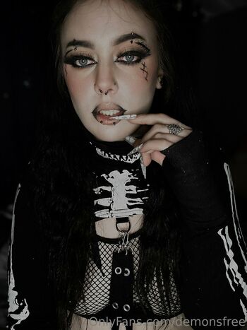 demonsfree