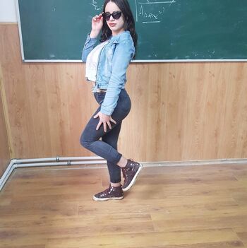 Denisa R Maria