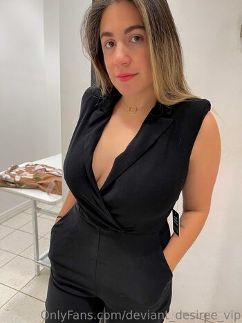 Deviant Desiree VIP