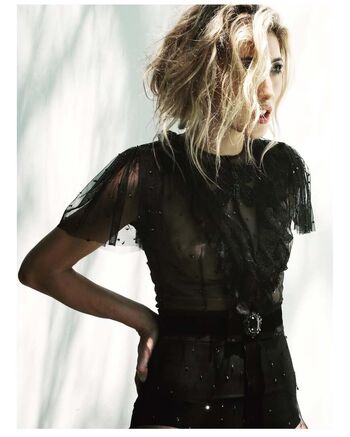 Dichen Lachman