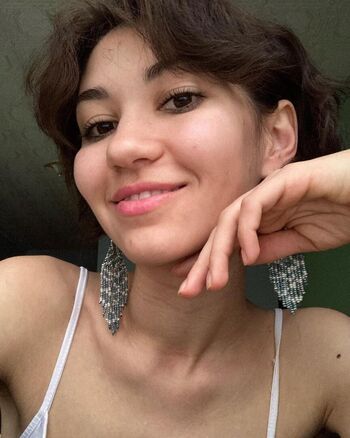 Dina Adorable