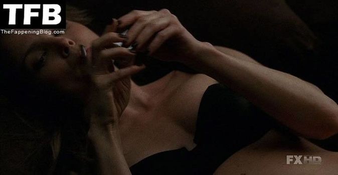 Dina Meyer