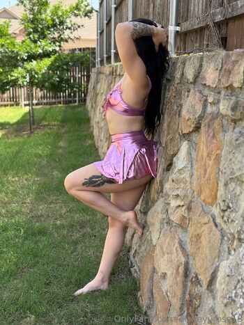 disneyyrose13