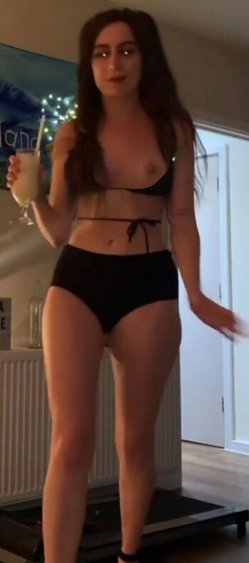 Dodie Clark