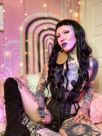 dominatrixmars