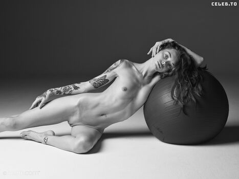 Dominika Dark