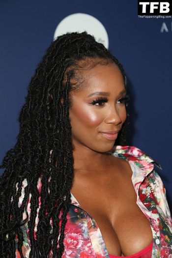 Dominique Monroe