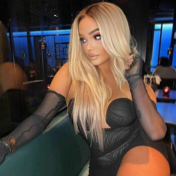 Dominyka Rae