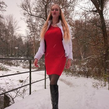 Dorfblondie