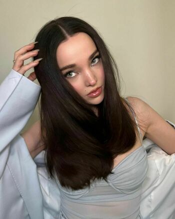 Dove Cameron