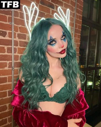 Dove Cameron