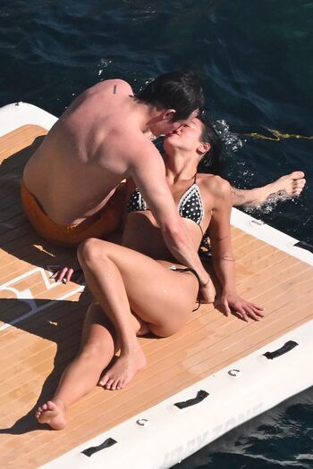 Dua Lipa