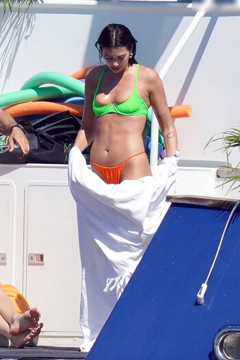Dua Lipa