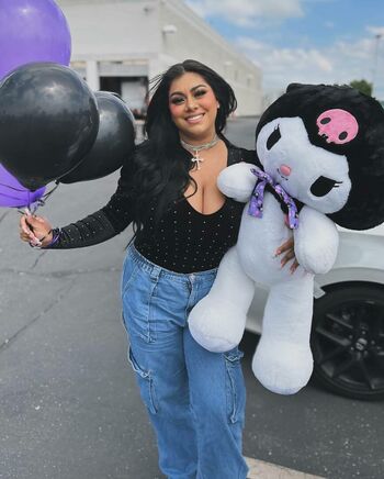 Dulce Castaneda