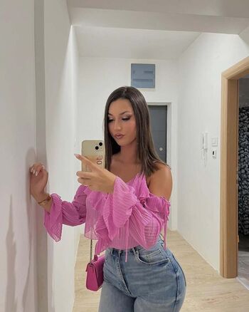 Dunja Vlajkovicc