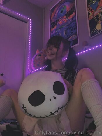 Dying_bunny