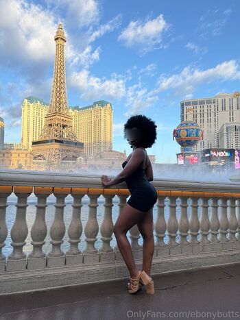ebonybutts