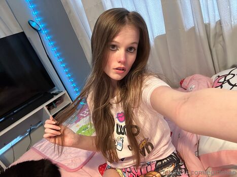 egirlshae
