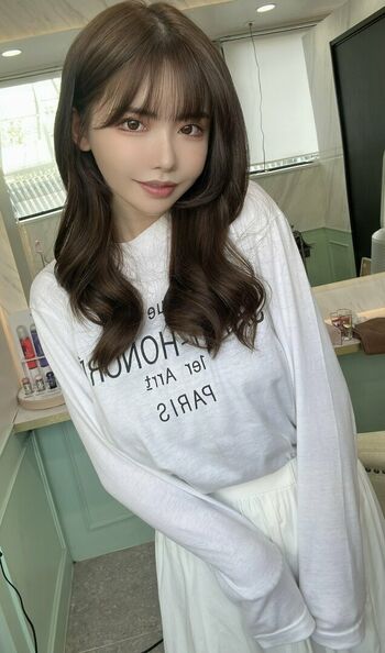 Eimi Fukada