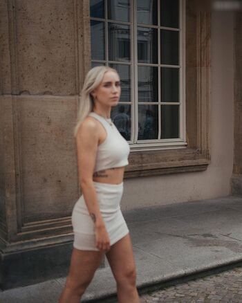 Ela Rausch , Raphaela