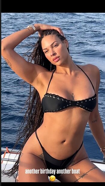 Elizabeth Cambage