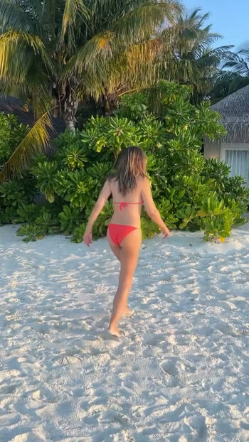 Elizabeth Hurley