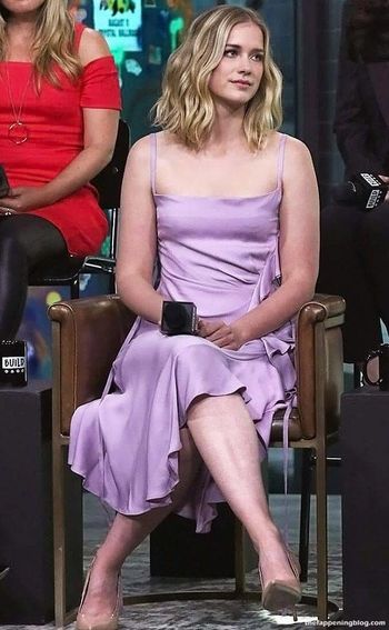 Elizabeth Lail