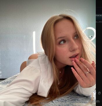 ella_dream