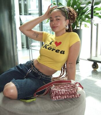 Ella Eyre