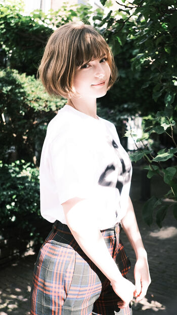 Ella Freya