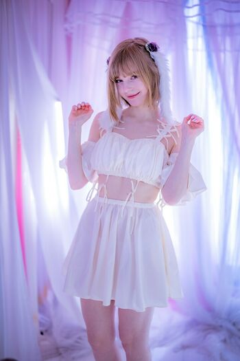 Ella Freya