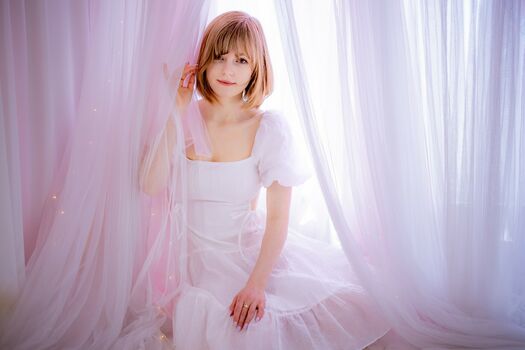Ella Freya