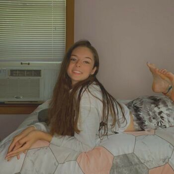 EllaAfterHours