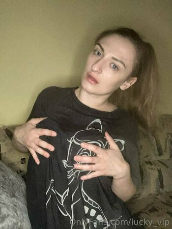 ellalucky_vip