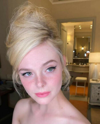 Elle Fanning