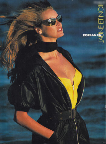 Elle MacPherson