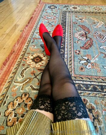 ellesfeet8