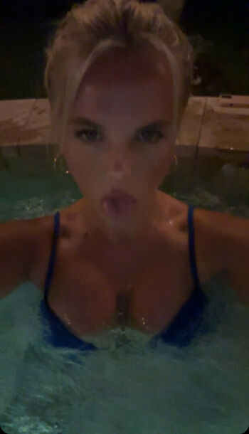 Ellie Blue