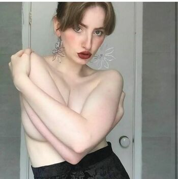 Ellie Zalar