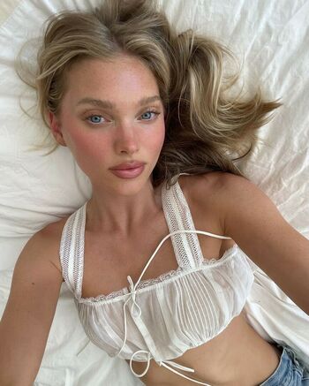 Elsa Hosk