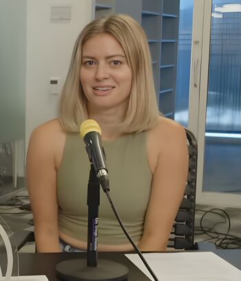 Elyse Willems