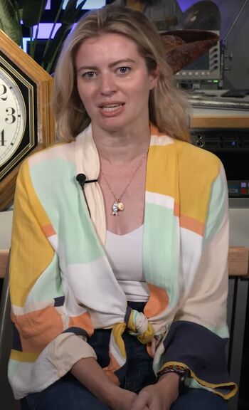 Elyse Willems