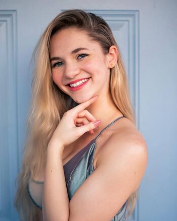 Emerald Gordon Wulf
