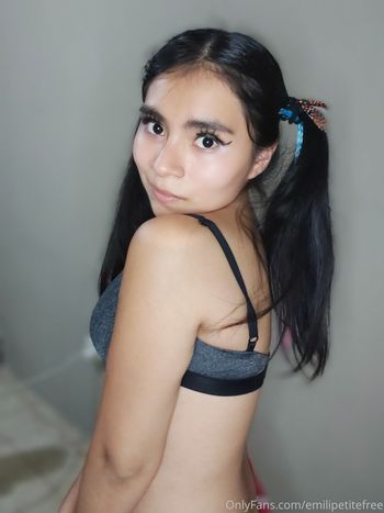 emilipetitefree