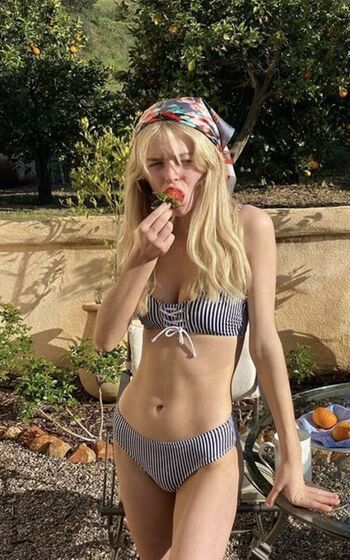 Emily Alyn Lind