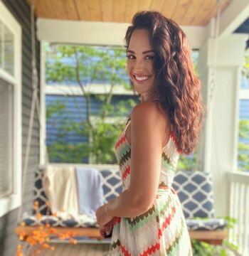 Emily Compagno
